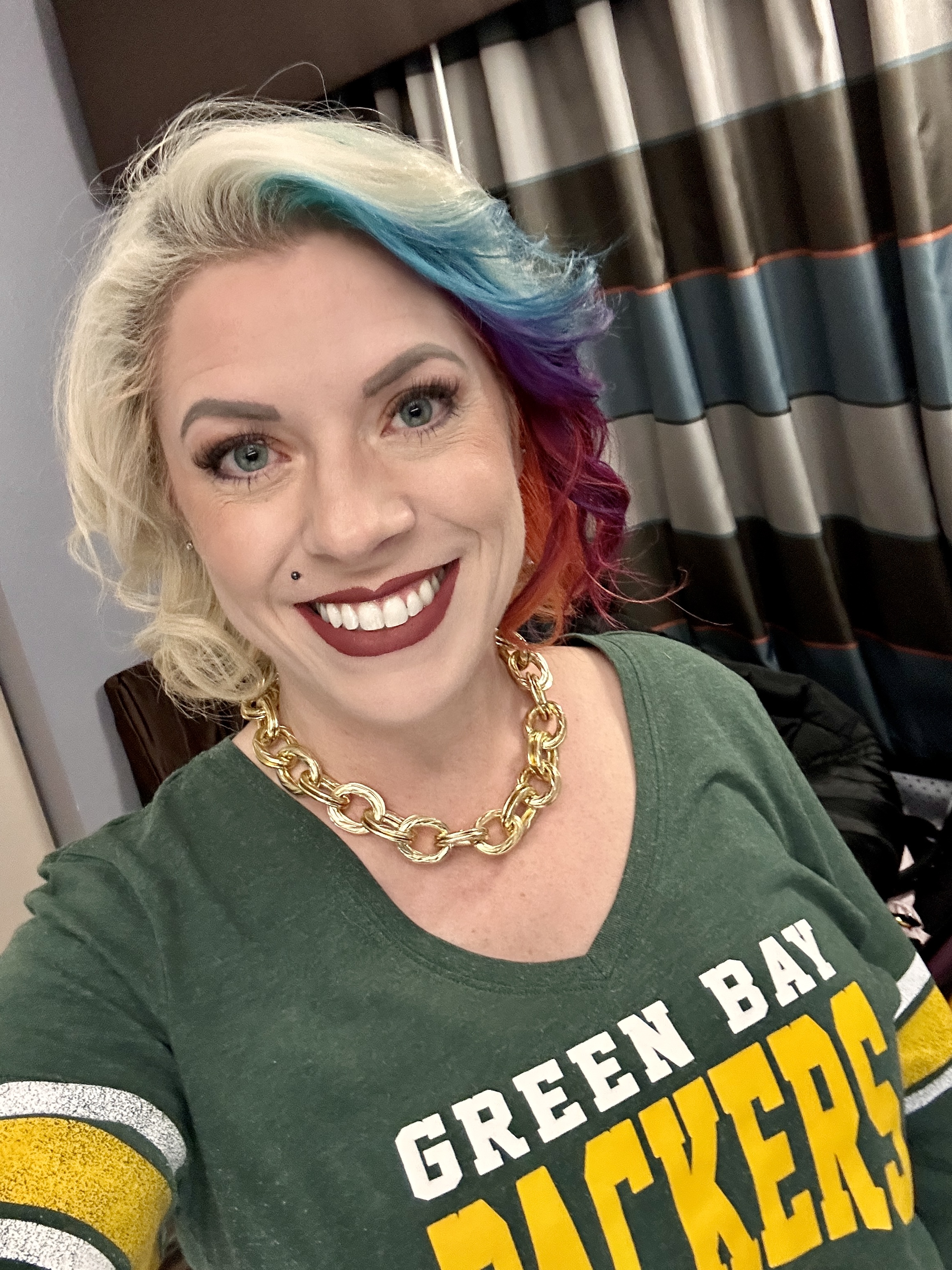 Jen Shedrock smiling beyond the studio